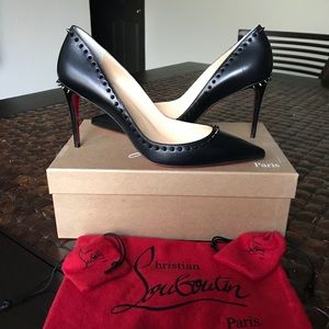 Christian Louboutin Anjalina Black size 39